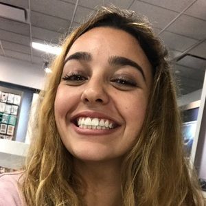 Meet your Posher, Ciarra